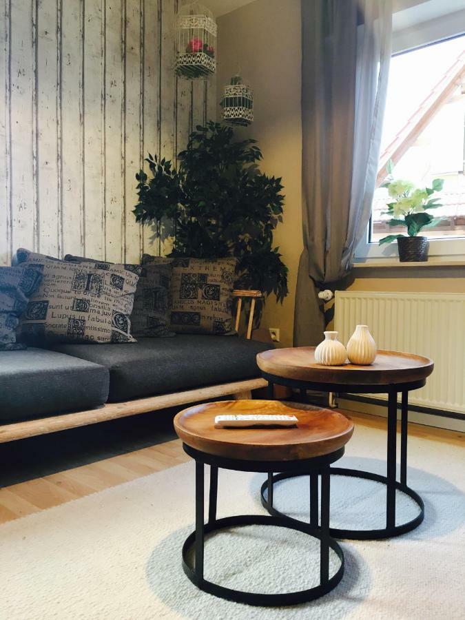Gästehaus Sellemols Ferienwohnung Küfer Heuchelheim-Klingen Exterior foto